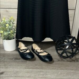 🦋Stevies Black Mary Jane Flats with Bow 5/25$